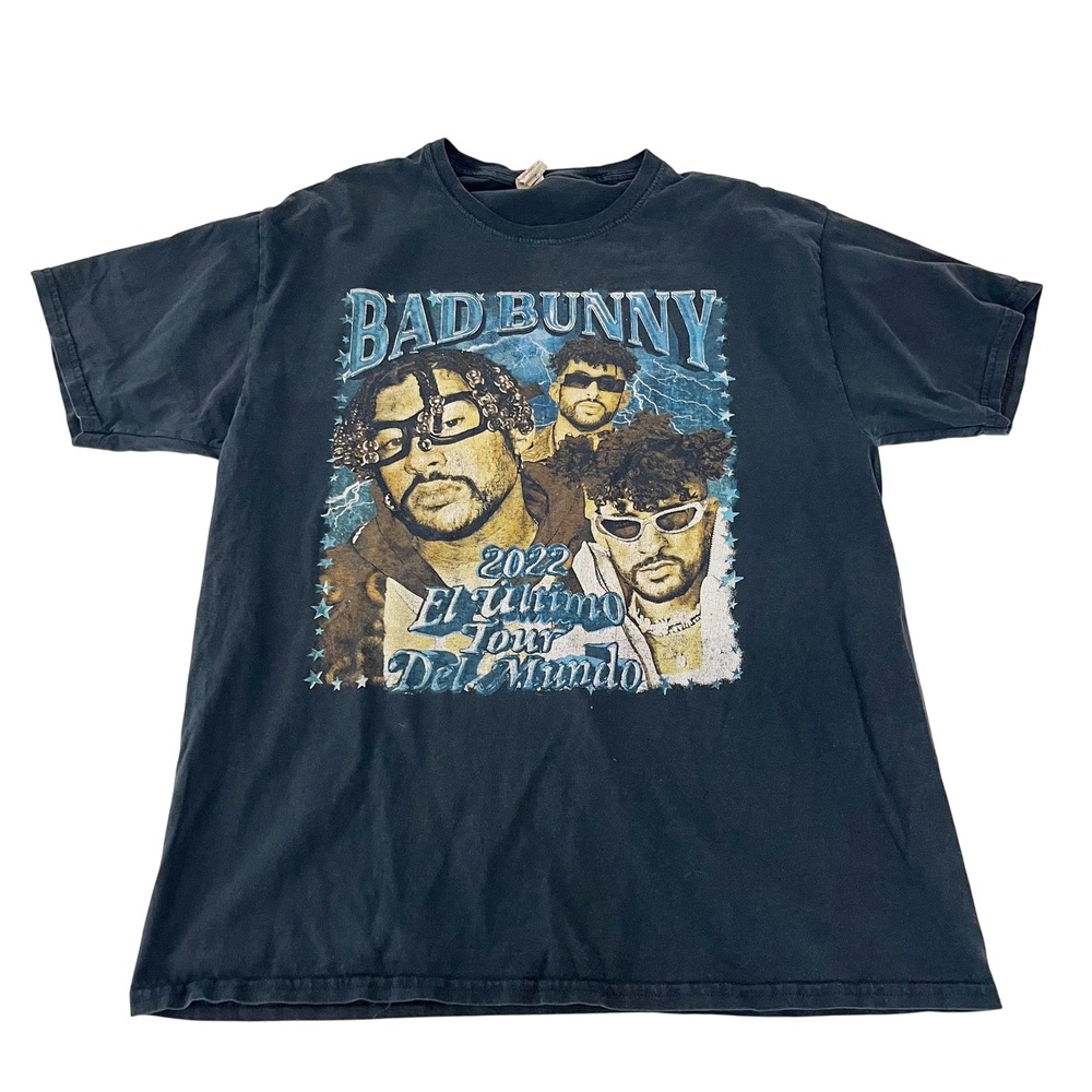 Bad Bunny 2022 El Ultimo Tour Del Mundo Concert Graphic T-Shirt Black Mens Large